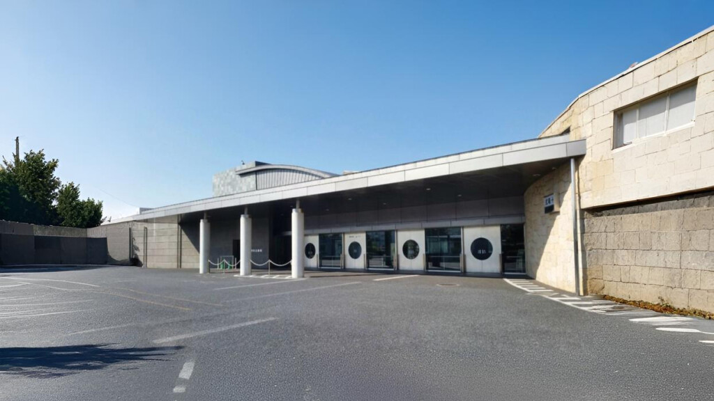 堺市立斎場 正面入口