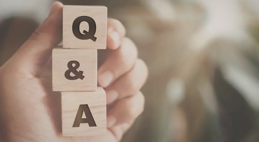 堺市立斎場での葬儀に関する疑問や不安をQ&A形式で整理したイメージ